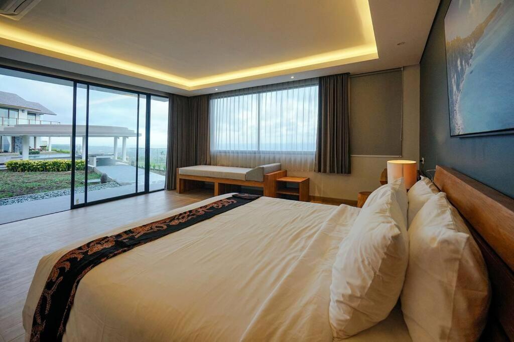 Grand Villa Uluwatu Ungasan Exteriör bild