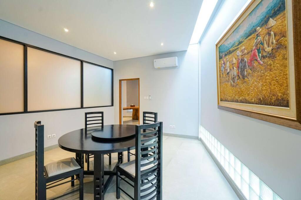 Grand Villa Uluwatu Ungasan Exteriör bild
